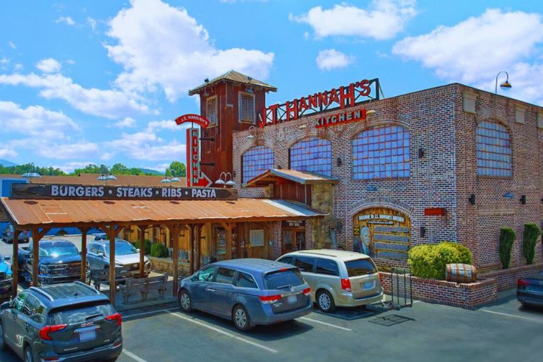 Things To Do J.T. Hannah's Kitchen